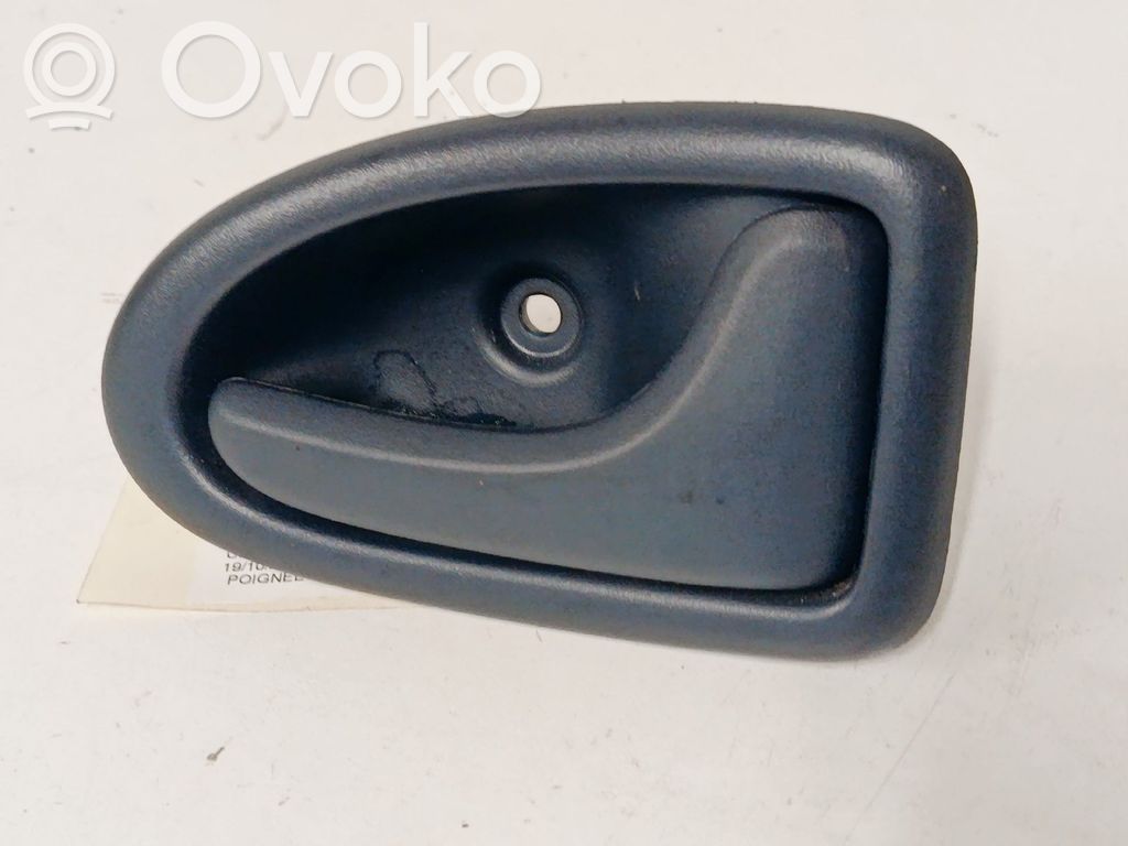 Renault Clio II Manecilla interna puerta trasera 