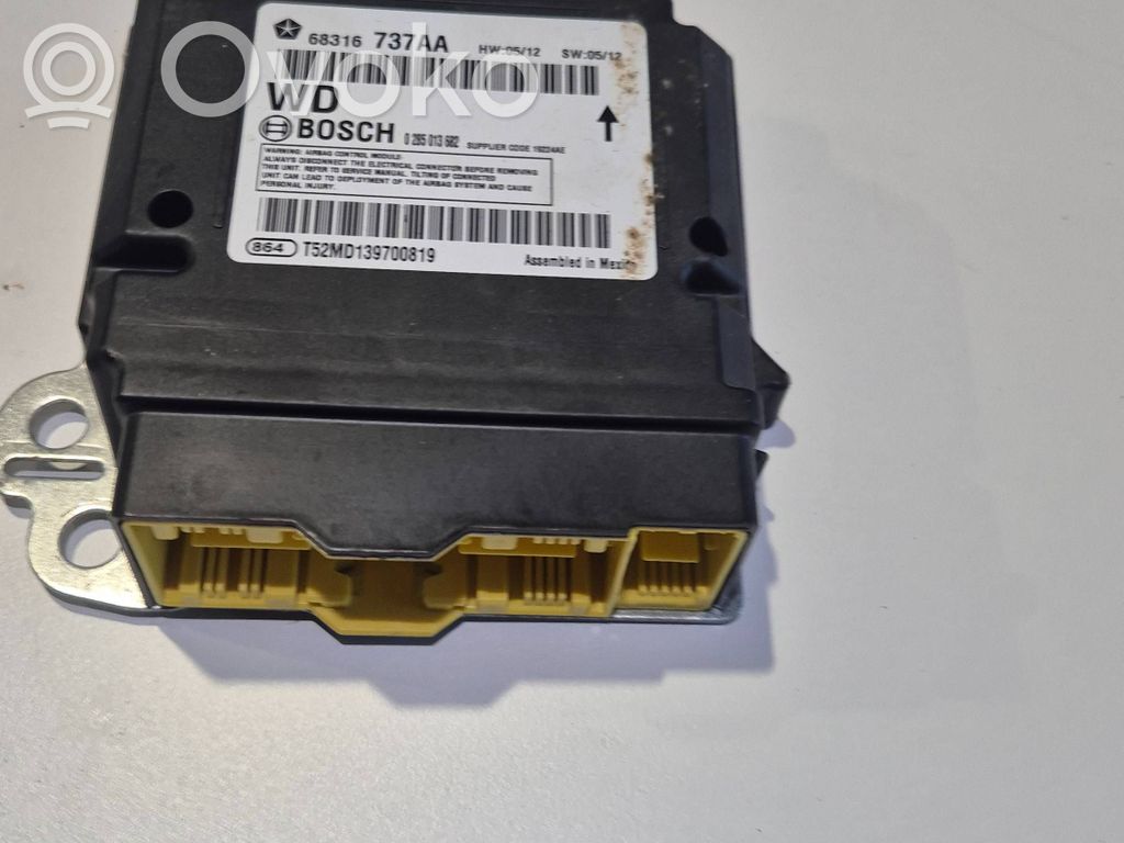Dodge Durango III Airbag control unit/module 