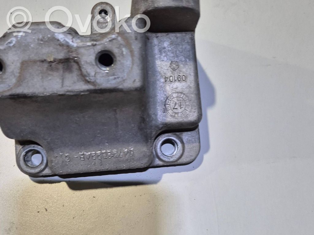 Dodge Challenger Engine mounting bracket 