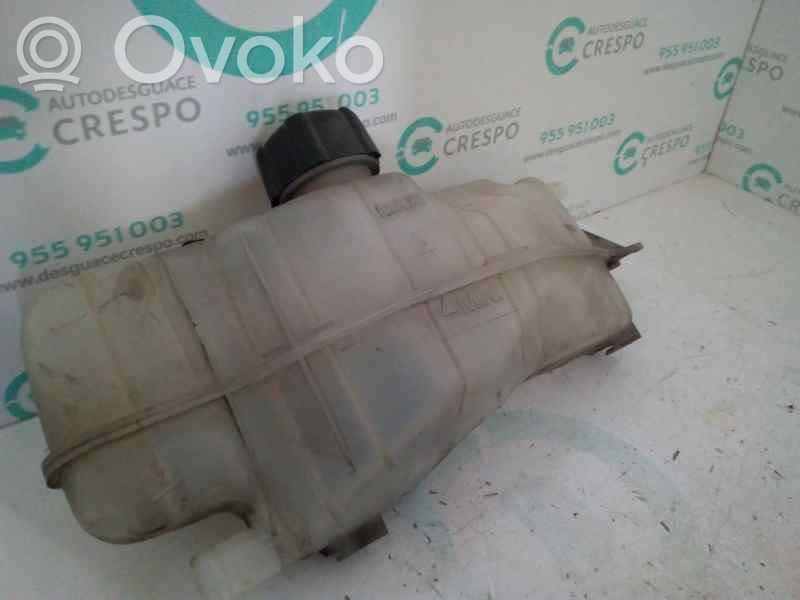 Depósito de expansión de combustible