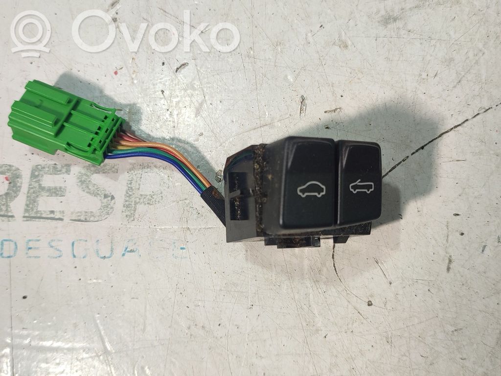 Multifunctional control switch/knob   30710535