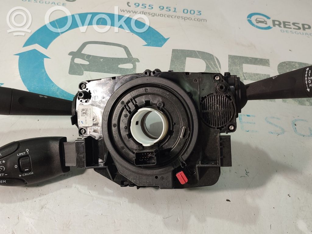 Peugeot 2008 II Otros interruptores/perillas/selectores 