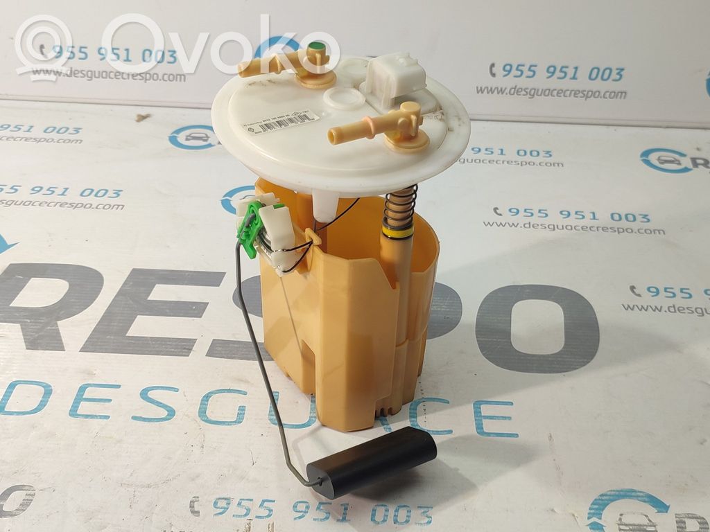 Dacia Duster Bomba interna de combustible 