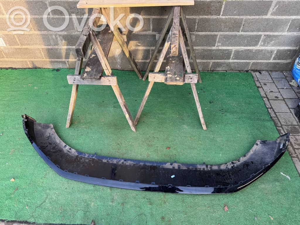 Audi Q6 e-tron Front bumper lip 