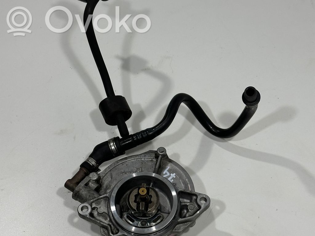 Audi A5 8T 8F Alipainepumppu 