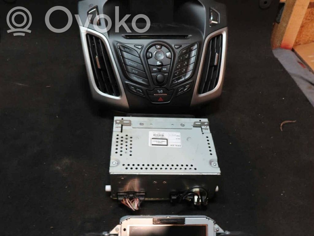 Ford Kuga I GPS navigation control unit/module 