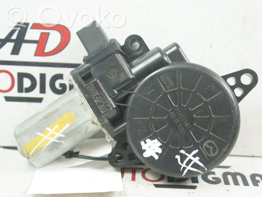 Mazda 3 II Motor del regulador de la ventanilla de la puerta delantera 
