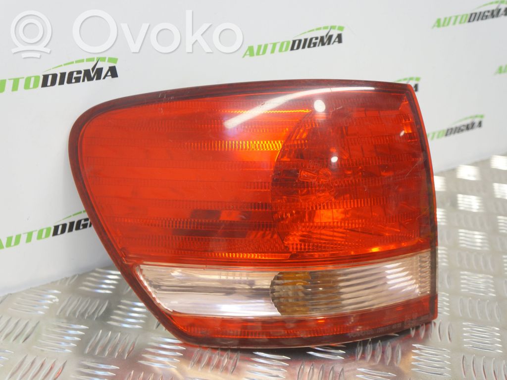 Toyota Avensis Verso Takavalot 