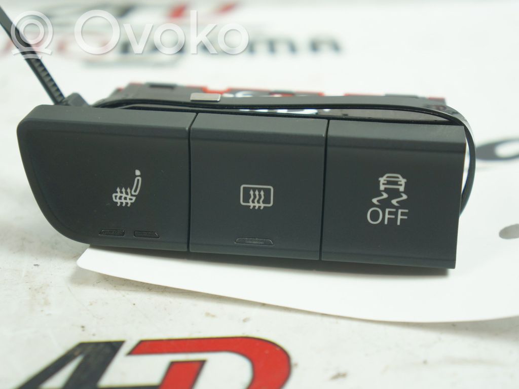 Audi A1 Seat heating switch 