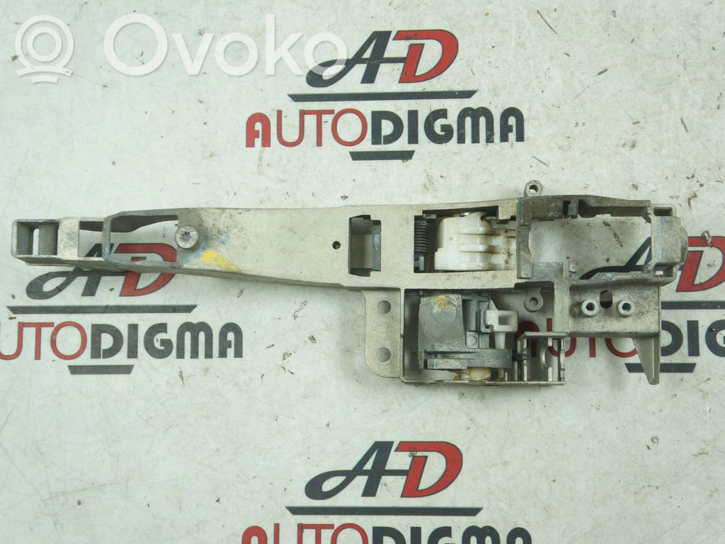 Peugeot 407 Manecilla externa puerta trasera 