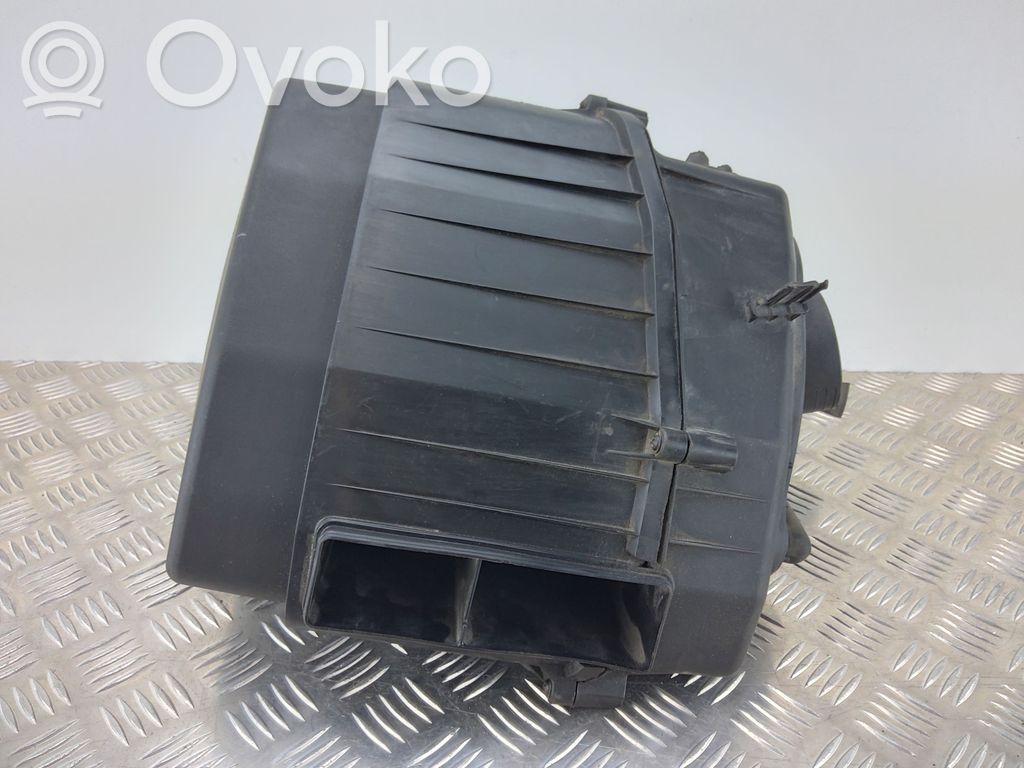 Audi A8 S8 D3 4E Air filter box 