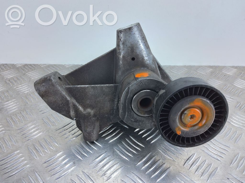 Engine mounting bracket   6G9N19D624BC