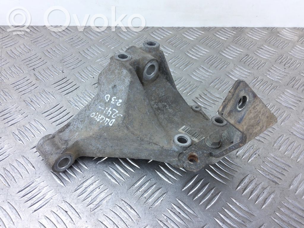 Fiat Ducato Engine mounting bracket 