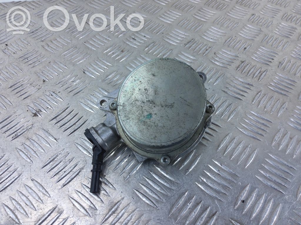 Peugeot 308 Vacuum pump 