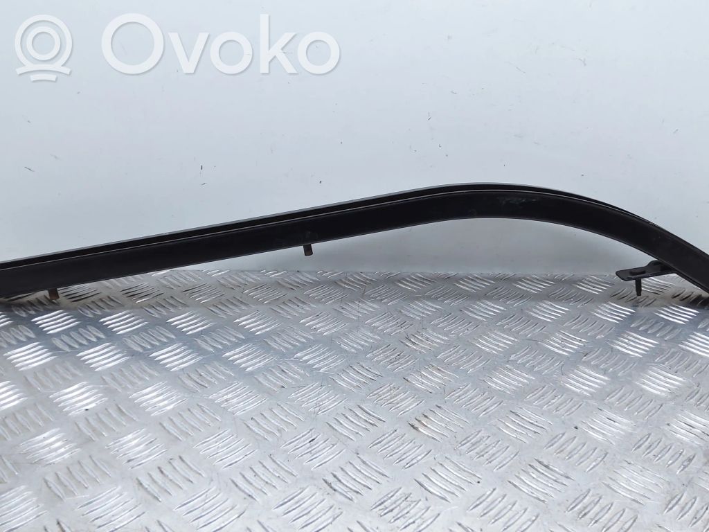 Peugeot Partner Sliding door lower roller guide/hinge 