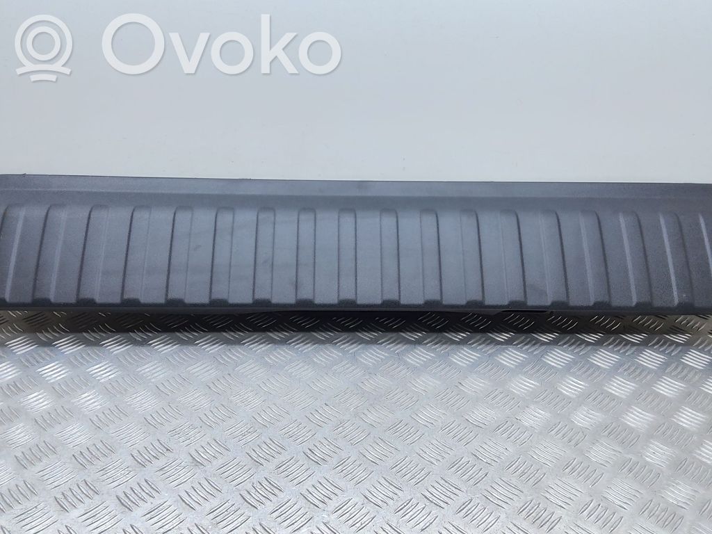 BMW X5 G05 Poszycie / Tapicerka tylnej klapy bagażnika 
