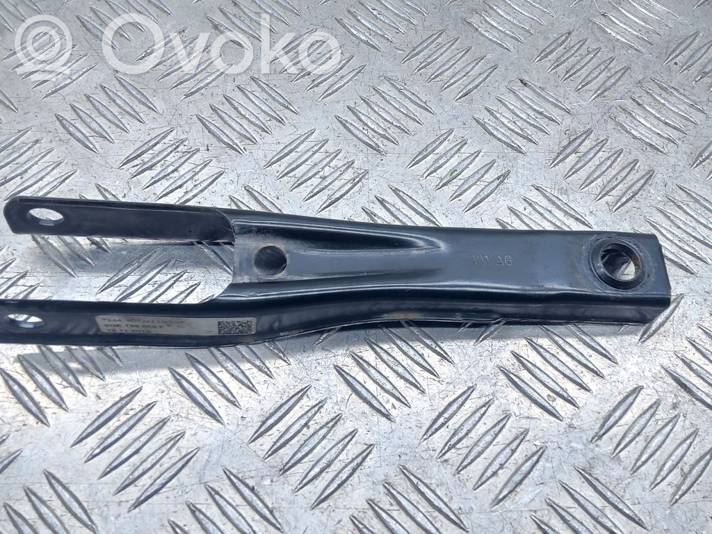 Volkswagen e-Golf Gearbox mounting bracket 
