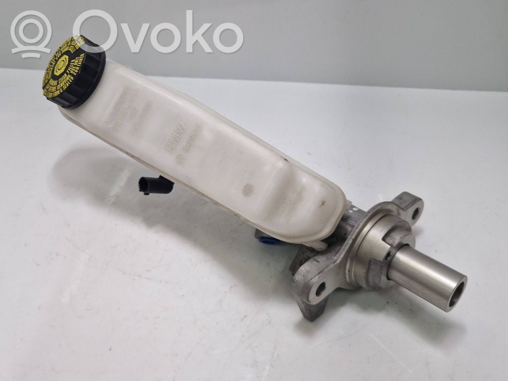 BMW i3 Główny cylinder hamulca 