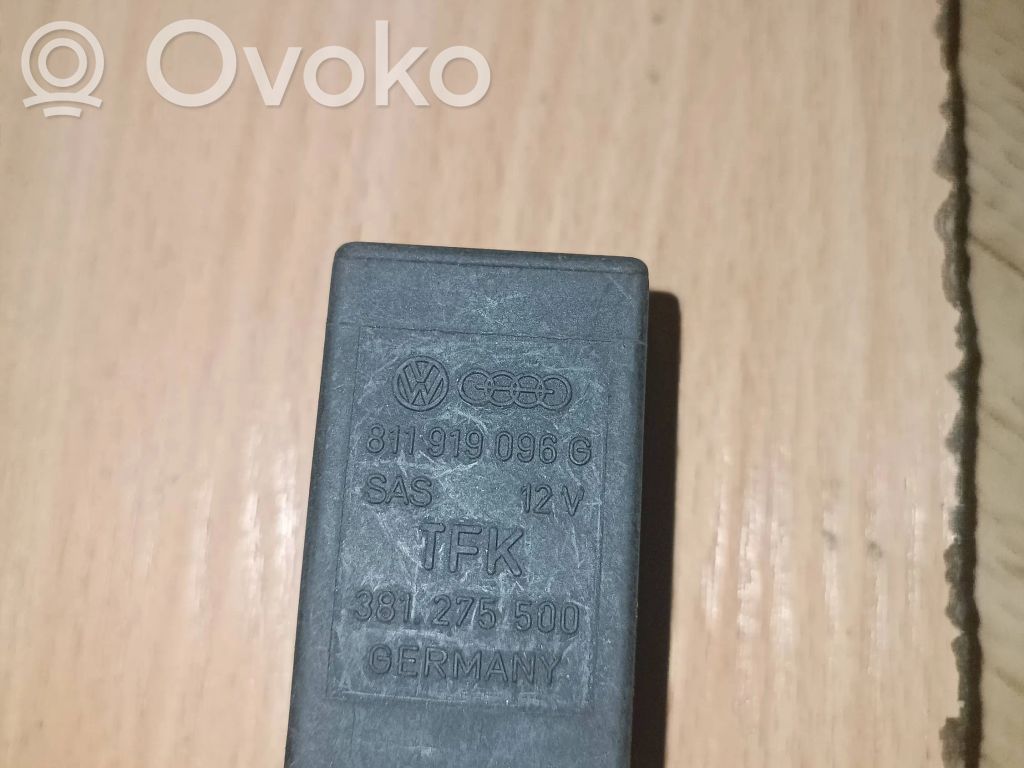 Audi 100 S4 C4 Inne przekaźniki 