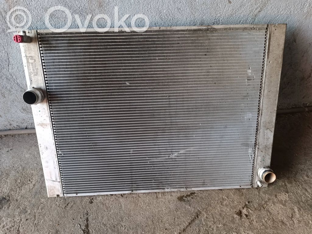 BMW 5 E60 E61 Coolant radiator 