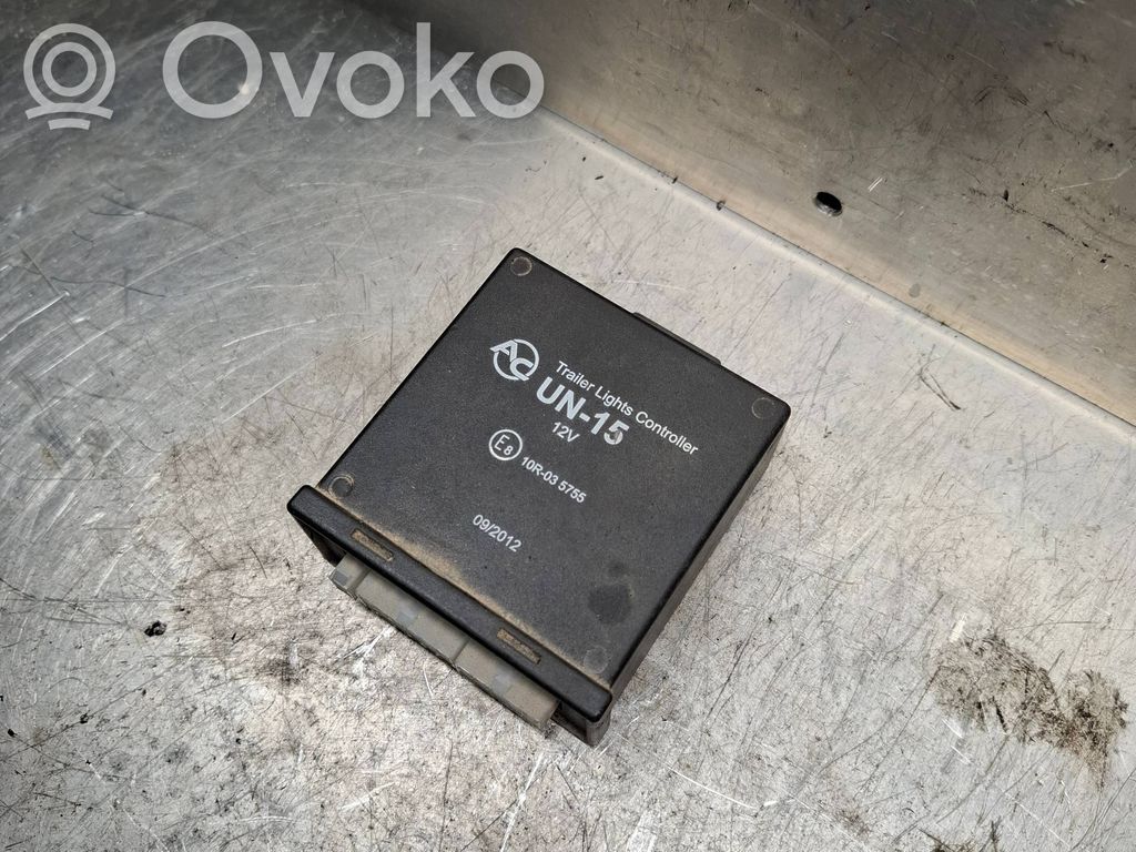 Audi A4 S4 B7 8E 8H Sterownik / Moduł haka holowniczego 