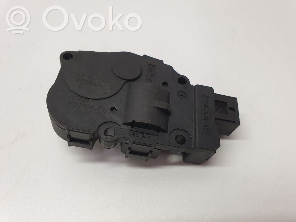 Audi A4 S4 B8 8K Silniczek nagrzewnicy 
