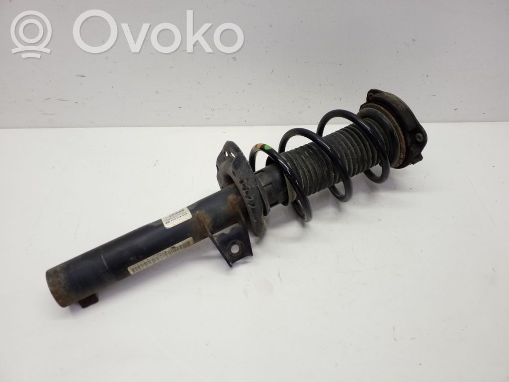 Volkswagen Jetta VI Amortyzator przedni 