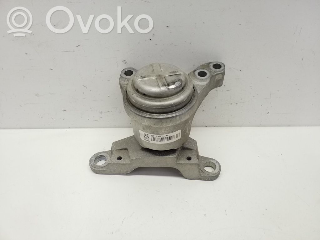 Ford Fusion II Engine mount bracket 