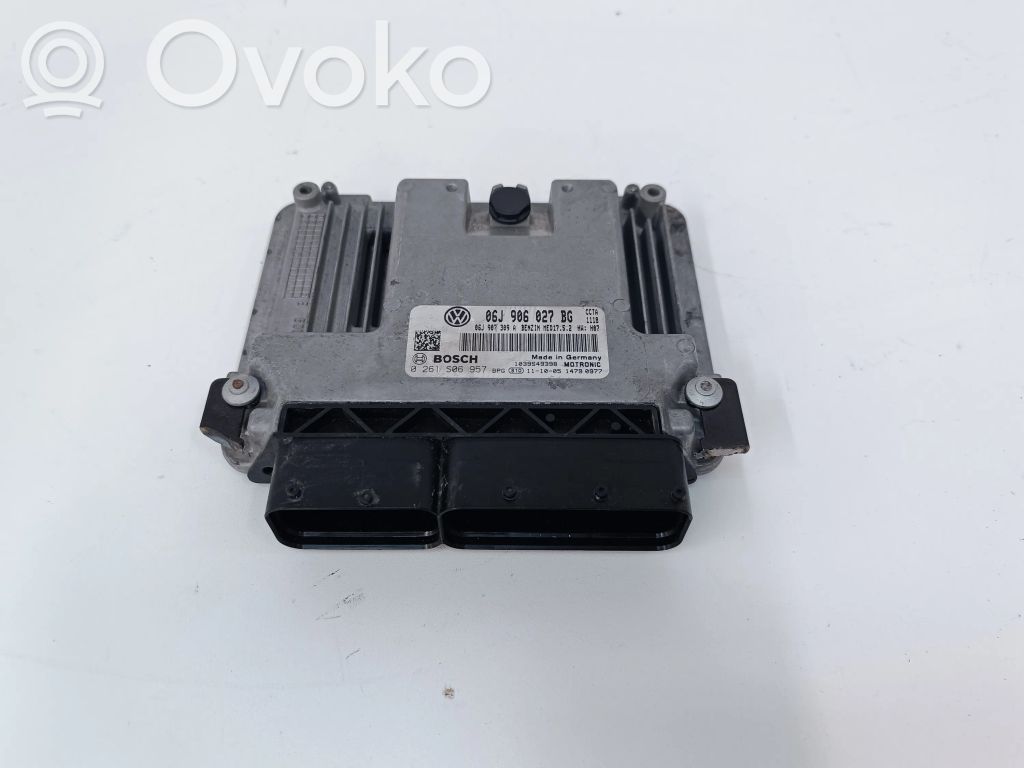 Volkswagen Tiguan Engine control unit/module 