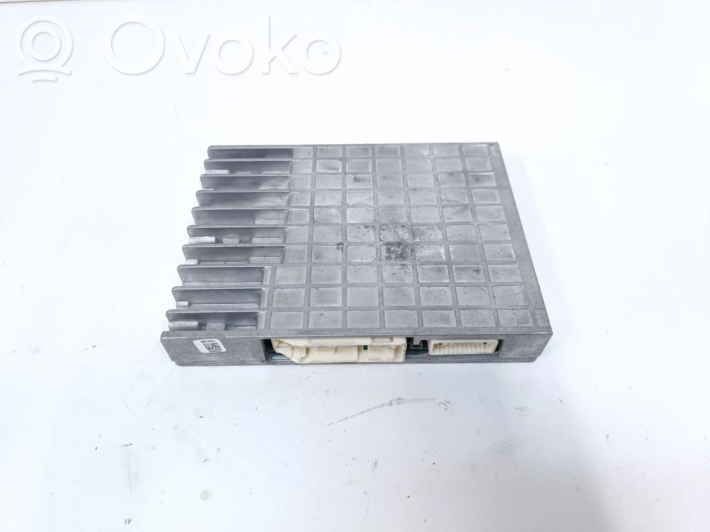 Subaru Outback (BS) Garso stiprintuvas 