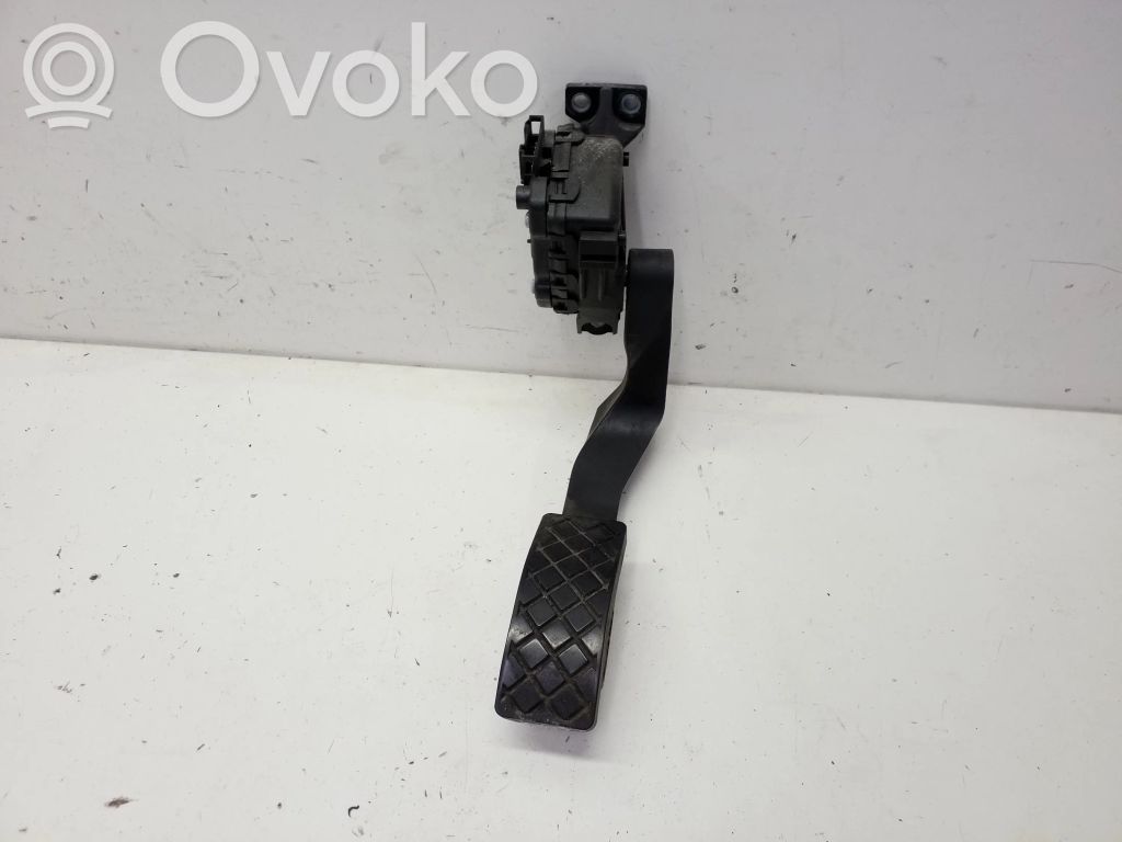 Audi A8 S8 D3 4E Accelerator throttle pedal 