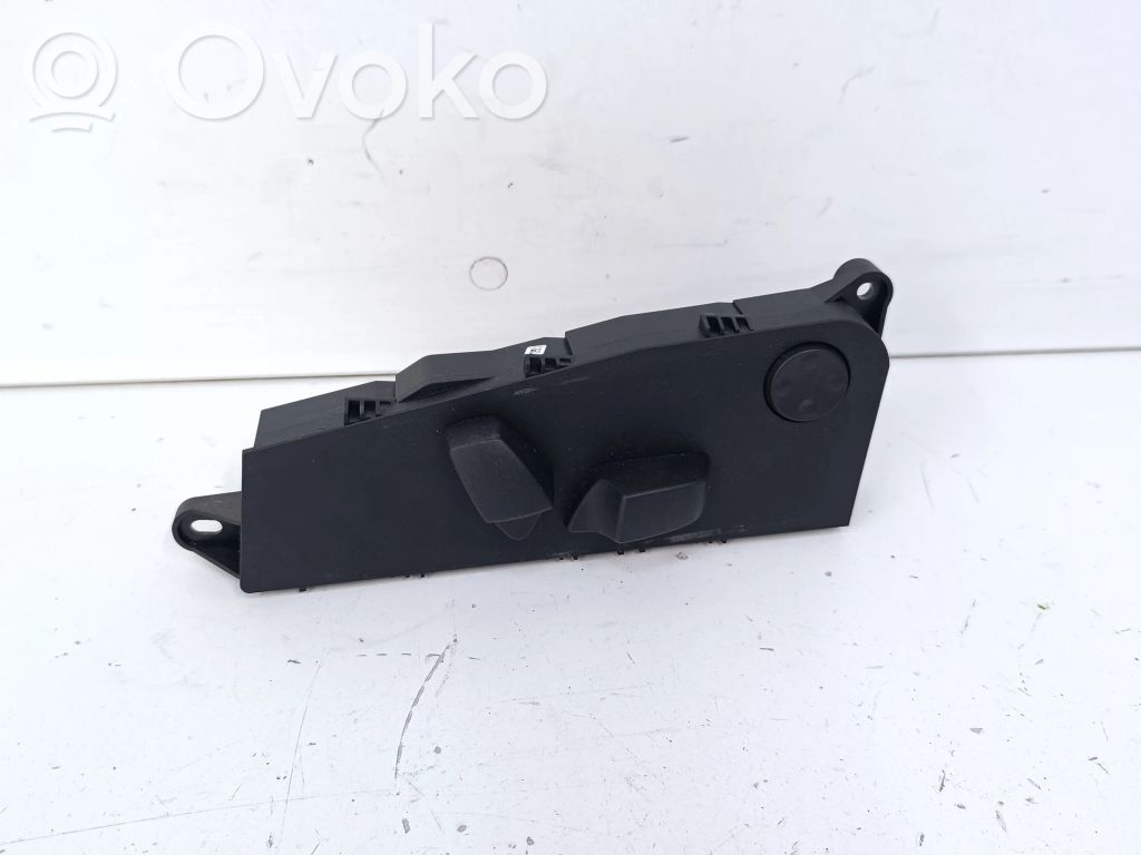 BMW X5M E70 Seat adjustment handle 
