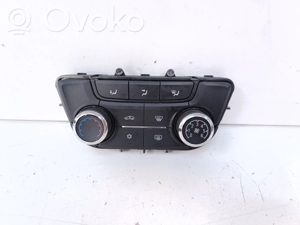 Buick Encore I Climate control unit 