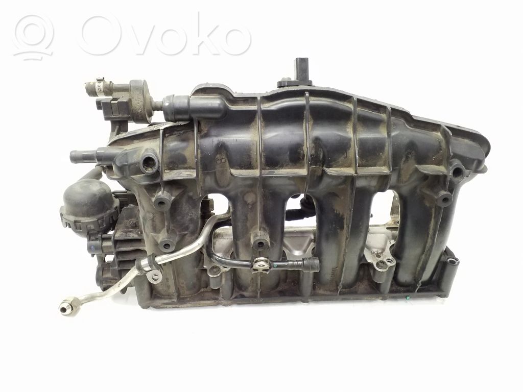 Audi A5 8T 8F Colector de admisión 