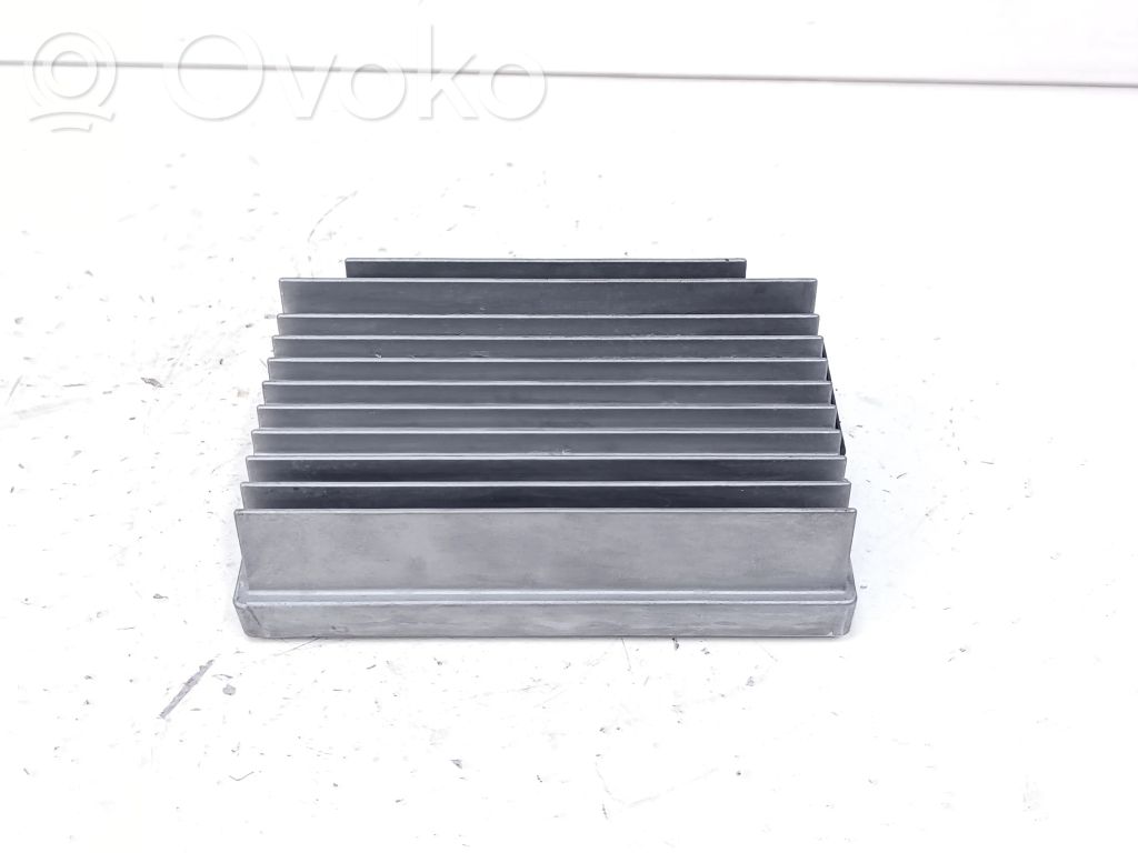 BMW X5M E70 Garso stiprintuvas 