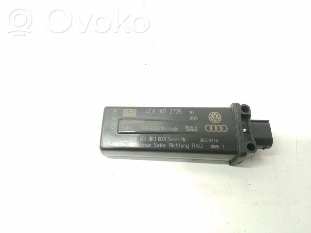 Audi A8 S8 D3 4E Tire pressure sensor 