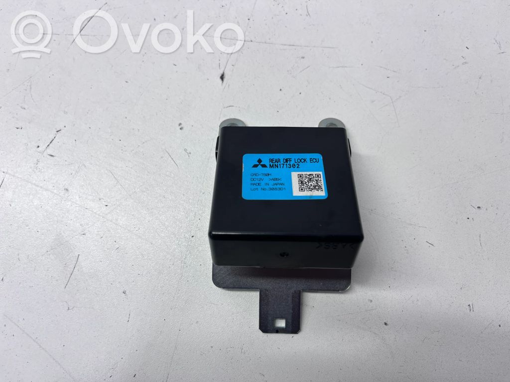Mitsubishi L200 Other control units/modules 