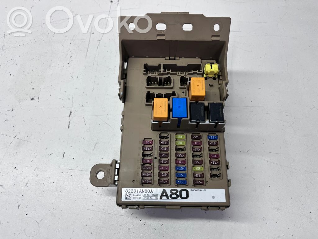 Módulo de fusible   82201AN80A