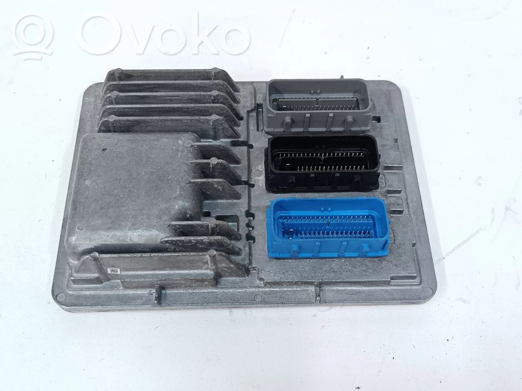 Opel Insignia B Engine control unit/module 