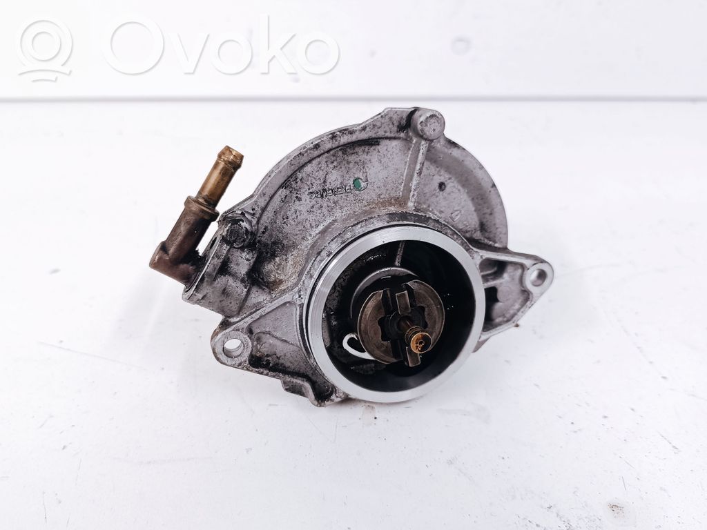 Audi A4 Allroad B8 Vacuum pump 