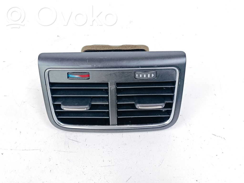 Audi A4 Allroad B8 Rejilla de ventilación trasera 