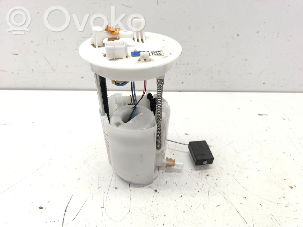Subaru Outback (BT) Bomba interna de combustible 
