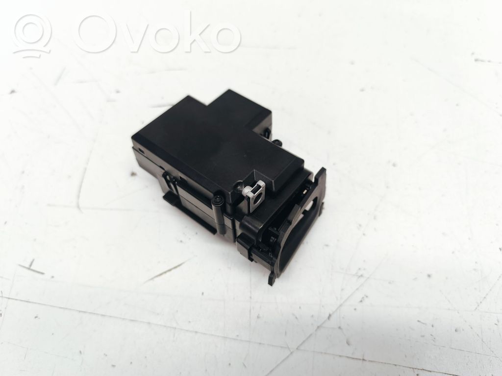 Audi Q5 SQ5 8R Ignition lock 
