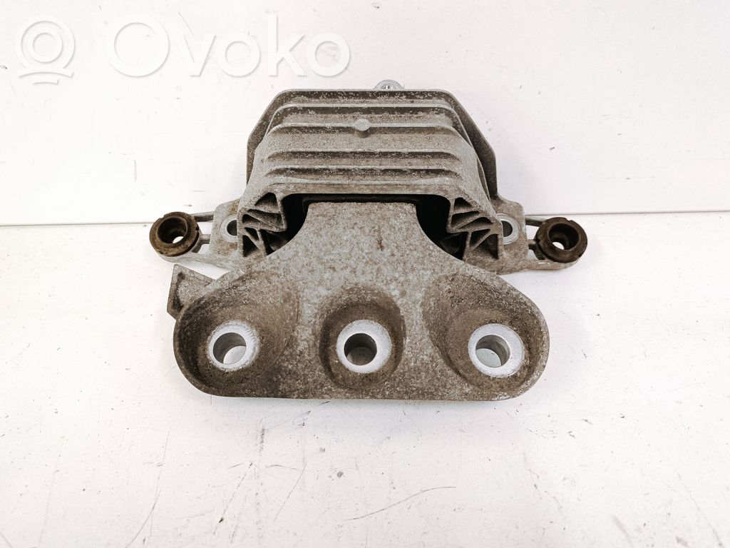 Opel Insignia B Engine mount bracket 