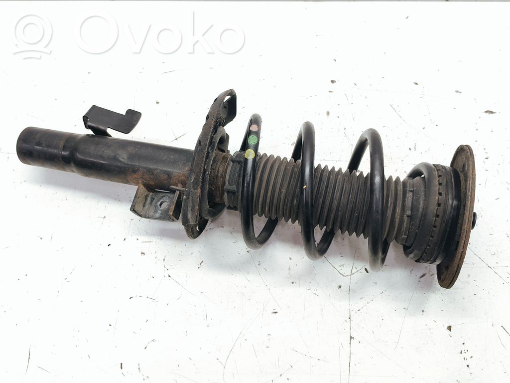 Volvo S60 Priekšpusē amortizators 