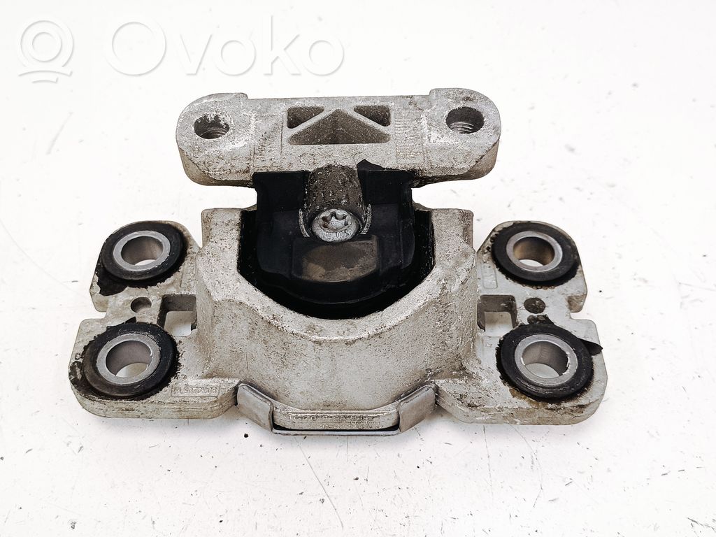 Engine mount bracket   31316675