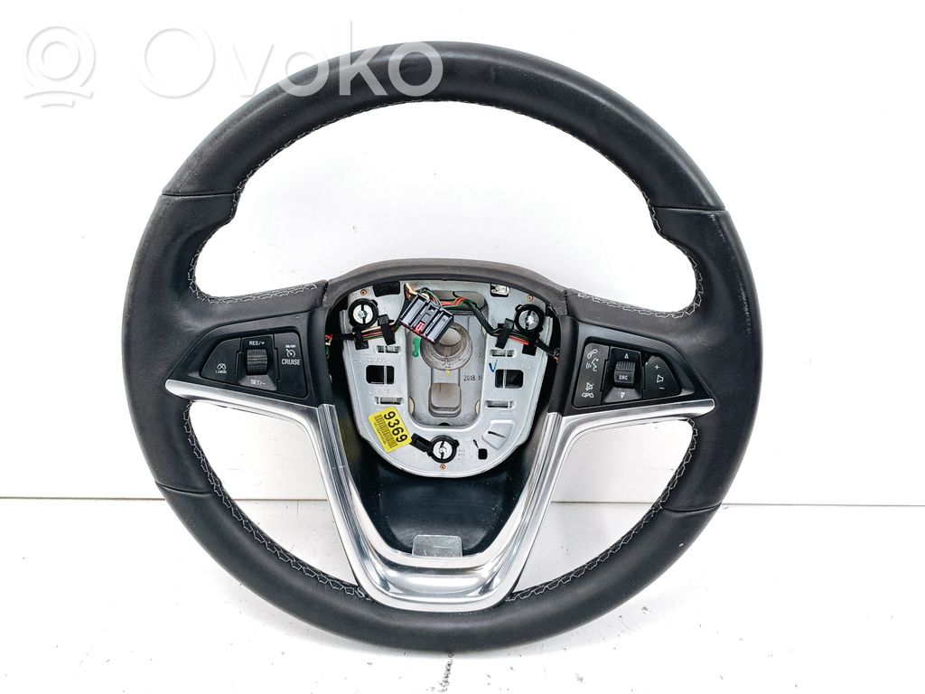 Buick Encore I Stūre 