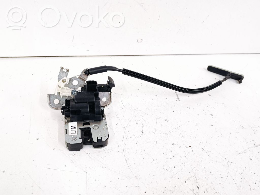 Audi A8 S8 D4 4H Tailgate/trunk/boot lock/catch/latch 
