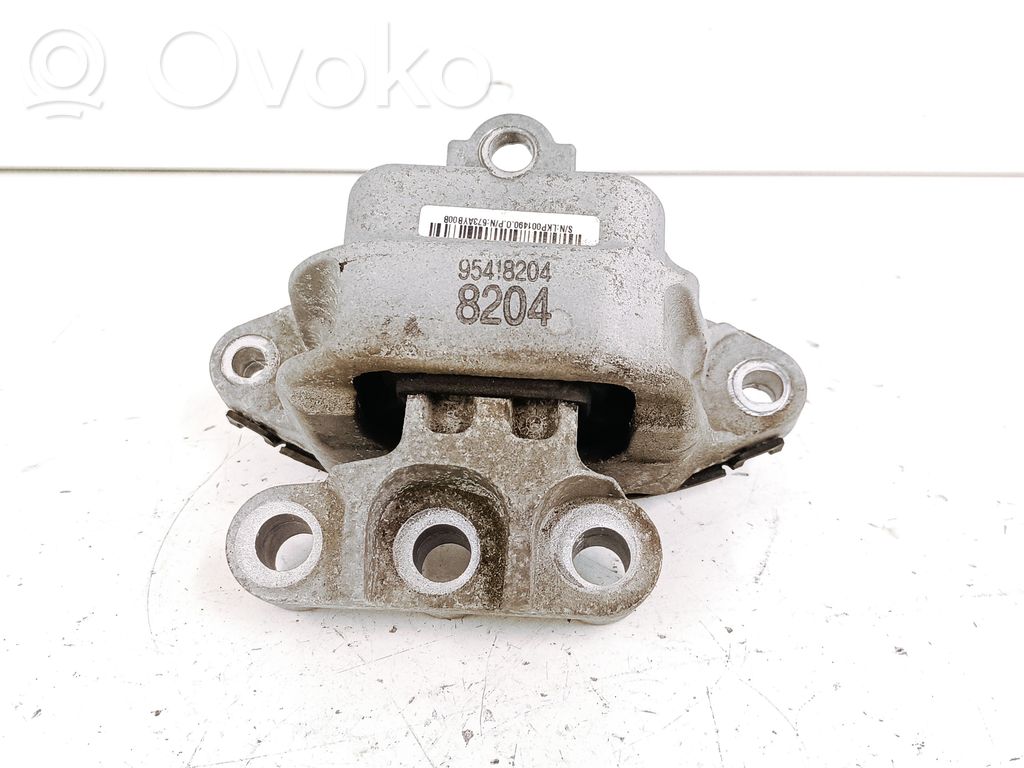 Buick Encore I Engine mount bracket 