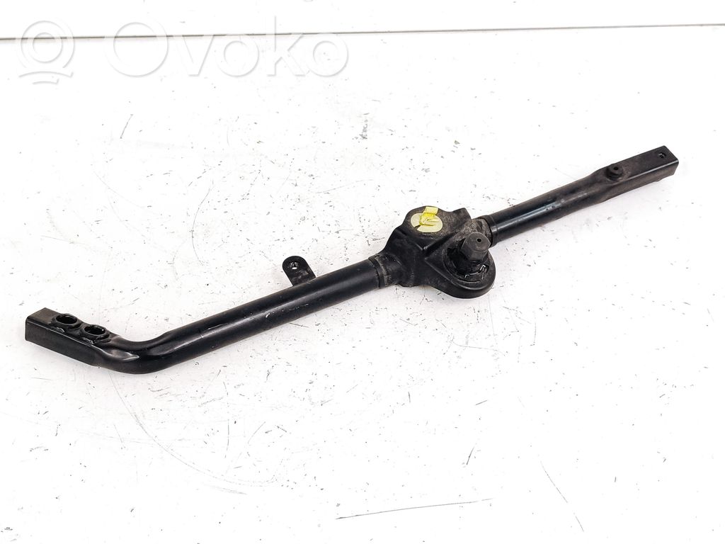 Chrysler Pacifica Headlight/headlamp mounting bracket 